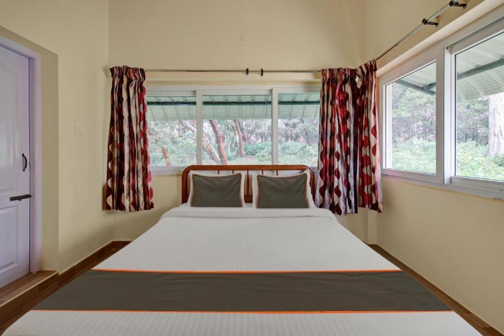 Starlight Hotels Kodai Кодайканал Екстер'єр фото